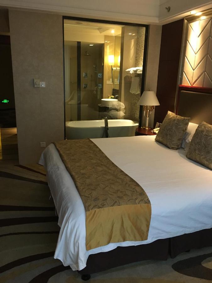 Ramada Yangzhou Baoying Hotel Eksteriør billede