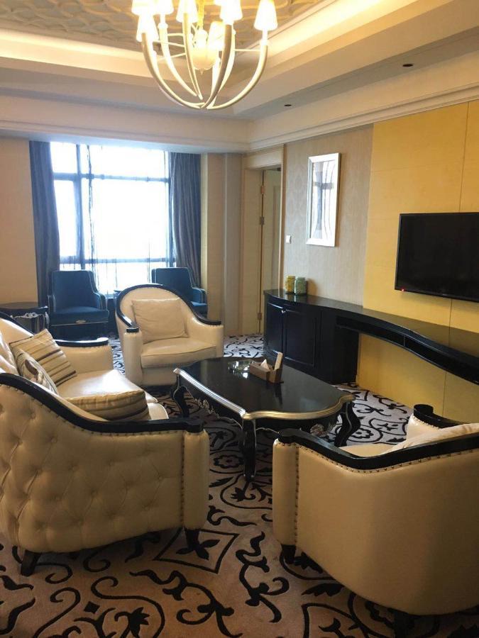 Ramada Yangzhou Baoying Hotel Eksteriør billede